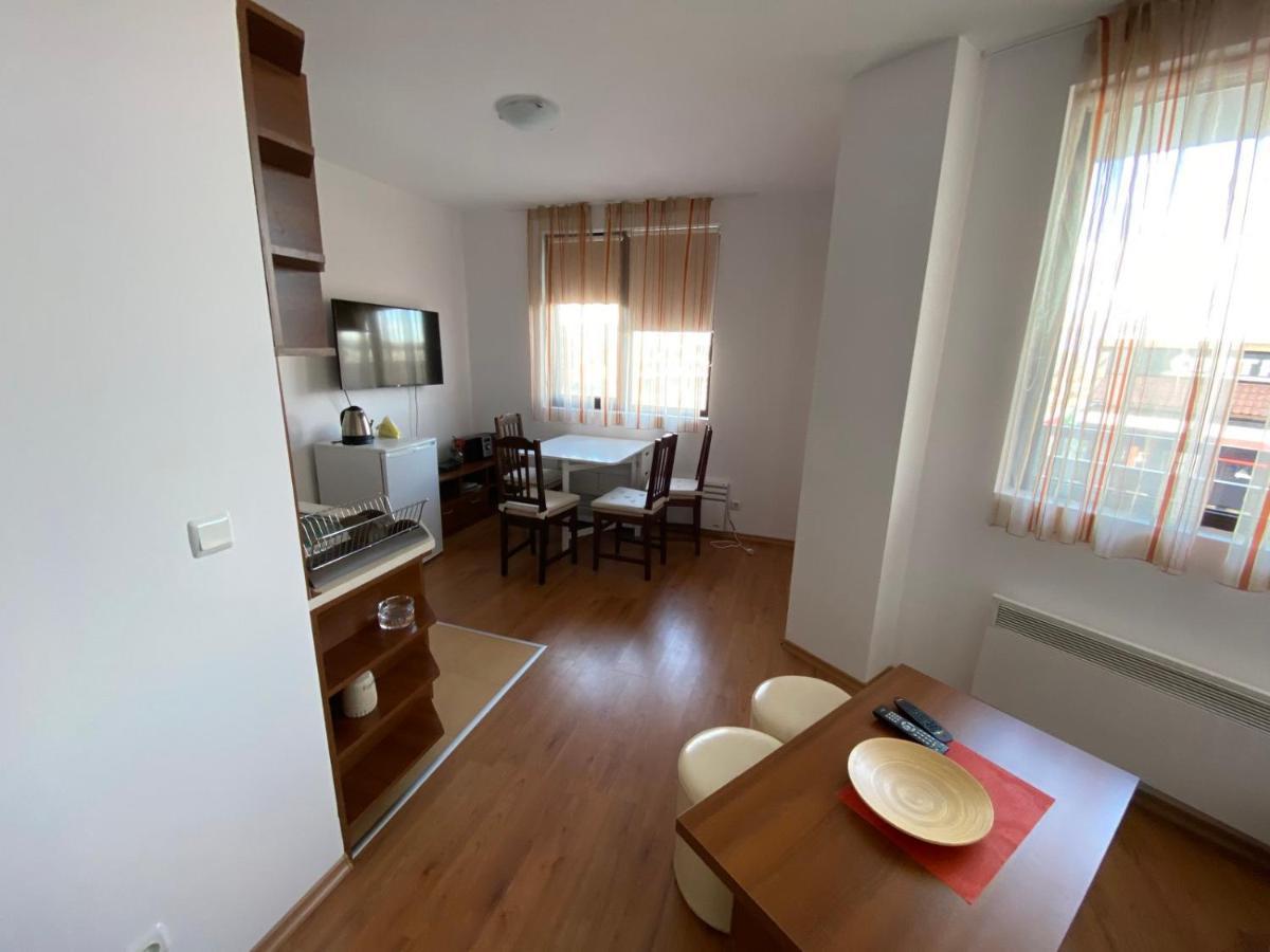Relax&Ski apartment Bansko Bagian luar foto